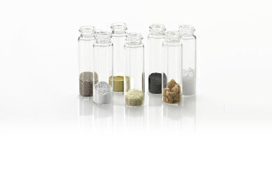 Automated Powder Dispensing in High-Throughput Experimentation (HTE)